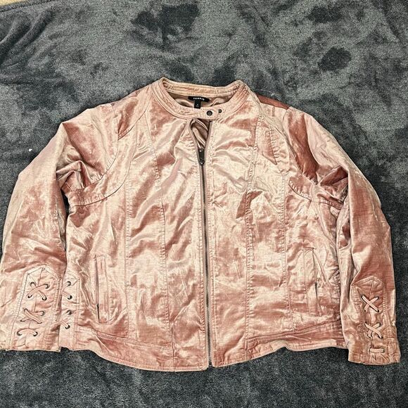 Torrid Pink Crushed Velvet Moto Jacket Women size 3X - Picture 1 of 7